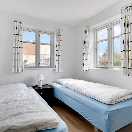 Amazing In With 3 Bedrooms And Wifi 펜션 에벨토프트